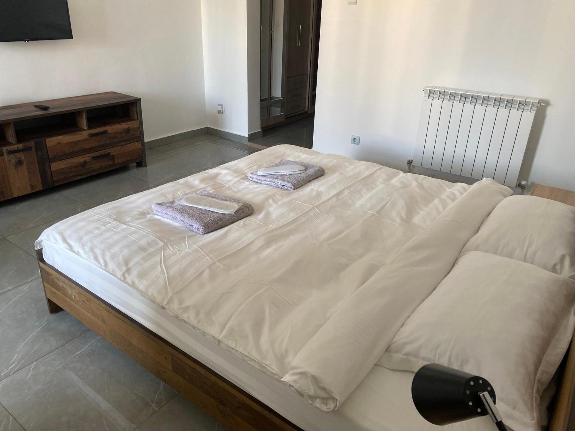 Casa Cojocaru Bed and Breakfast Turnu Măgurele Exteriör bild