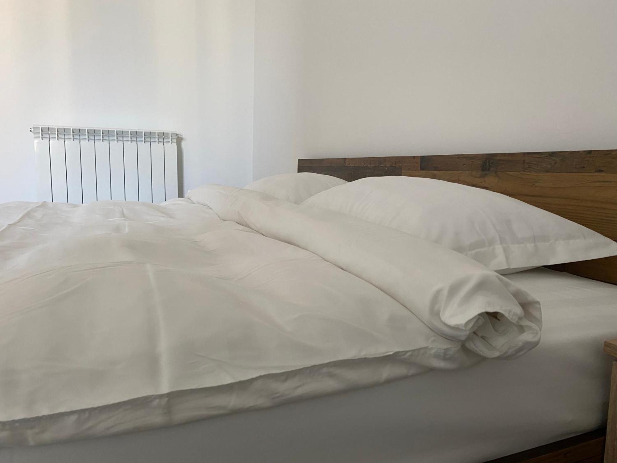 Casa Cojocaru Bed and Breakfast Turnu Măgurele Exteriör bild